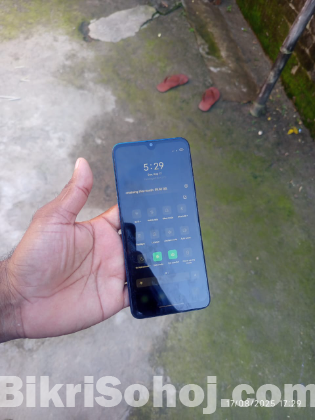 Oppo F15